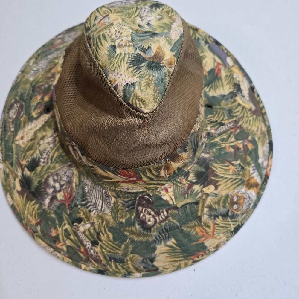 DPC Safari Hat Mesh Top Wide Brim Medium Safari Animals Zebra Tiger  Giraffe